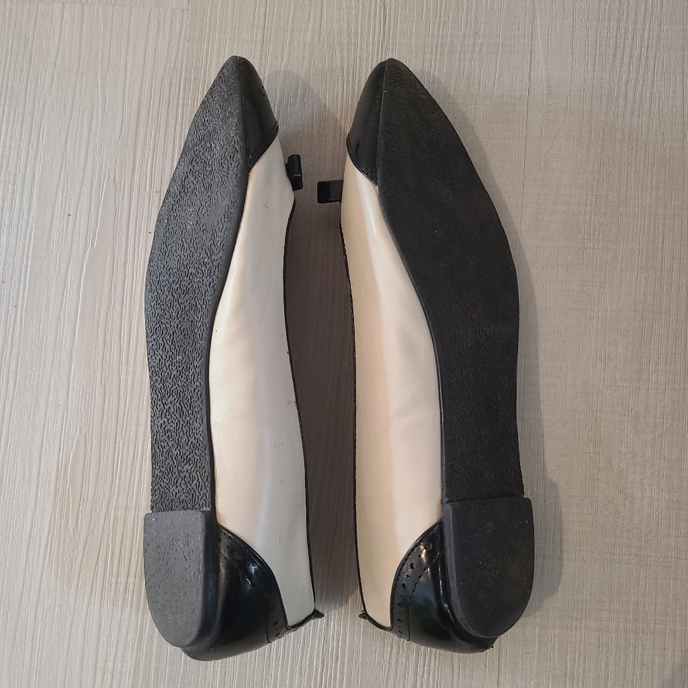 Red Herring Women's Cream & Black Patent Ballet Flats - Picture 2 of 7
